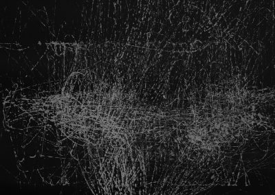 Dessin acrylique sur papier noir 2019 (2)